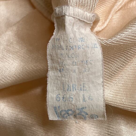 Vintage 70s L'eggs Slip Skirt Beige Lace Hem Elastic Waist Midi Coquette Retro - Picture 3 of 5